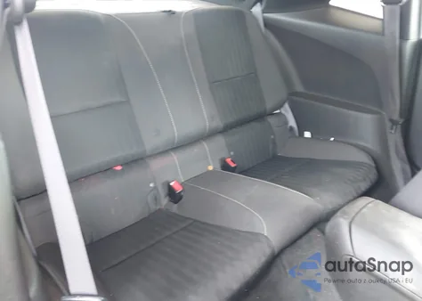 2012 Chevrolet Camaro 1Ls z USA, uszkodzony, nr VIN 2G1FE1E37C9151117